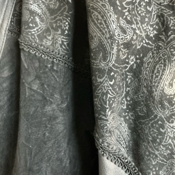 Wilson Leather Trench Women's Sz M Vintage 80s Paisley Embossed Suede Coat - Picture 11 of 13